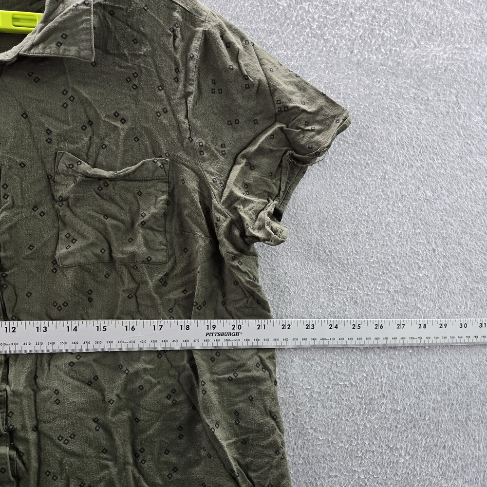 Torrid Women Button Up Shirt 2 Olive Green Geometric Collared - Picture 6 of 8